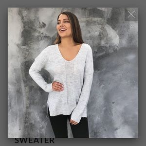 Dainty Hooligan cozy moments sweater